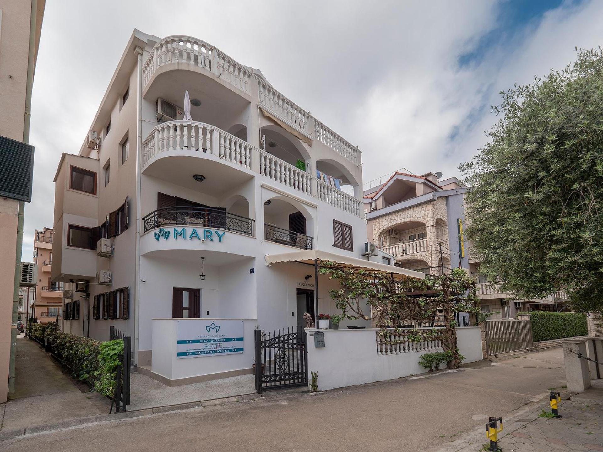 Apartments Mary Budva Exterior photo